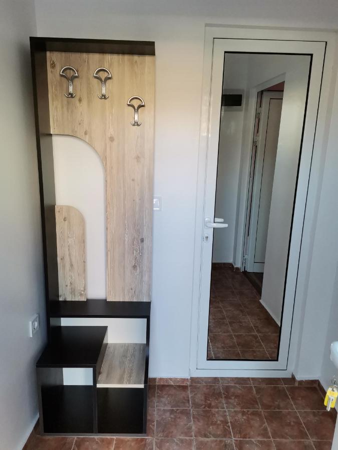 Guest Rooms Mihaylovi Paweł Banja Zewnętrze zdjęcie