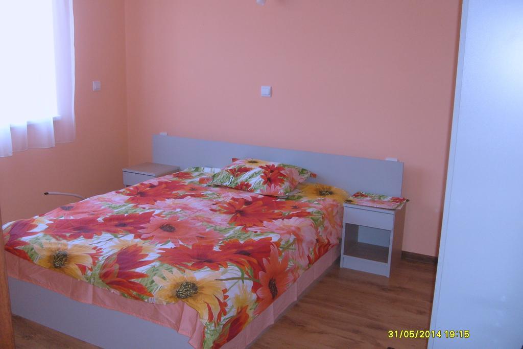 Guest Rooms Mihaylovi Paweł Banja Pokój zdjęcie